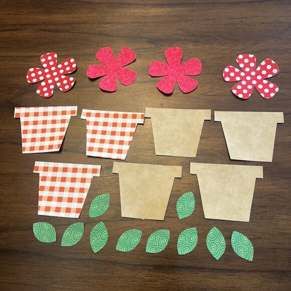 KimberBell MAY FLOWERS Pillow Quilt Pattern KD174 W/ Precut Prefused App Pieces - Picture 2 of 5